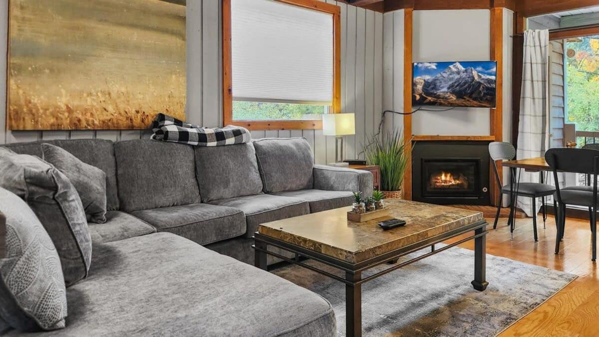 Cozy 2 Bedroom Condo In Town Walk To Main St Skiing ブリッケンリッジ エクステリア 写真