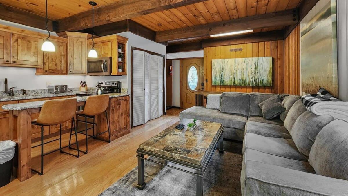 Cozy 2 Bedroom Condo In Town Walk To Main St Skiing ブリッケンリッジ エクステリア 写真