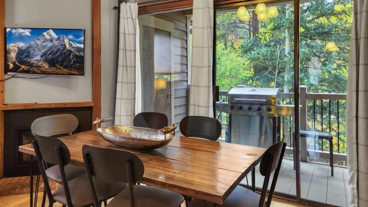 Cozy 2 Bedroom Condo In Town Walk To Main St Skiing ブリッケンリッジ エクステリア 写真